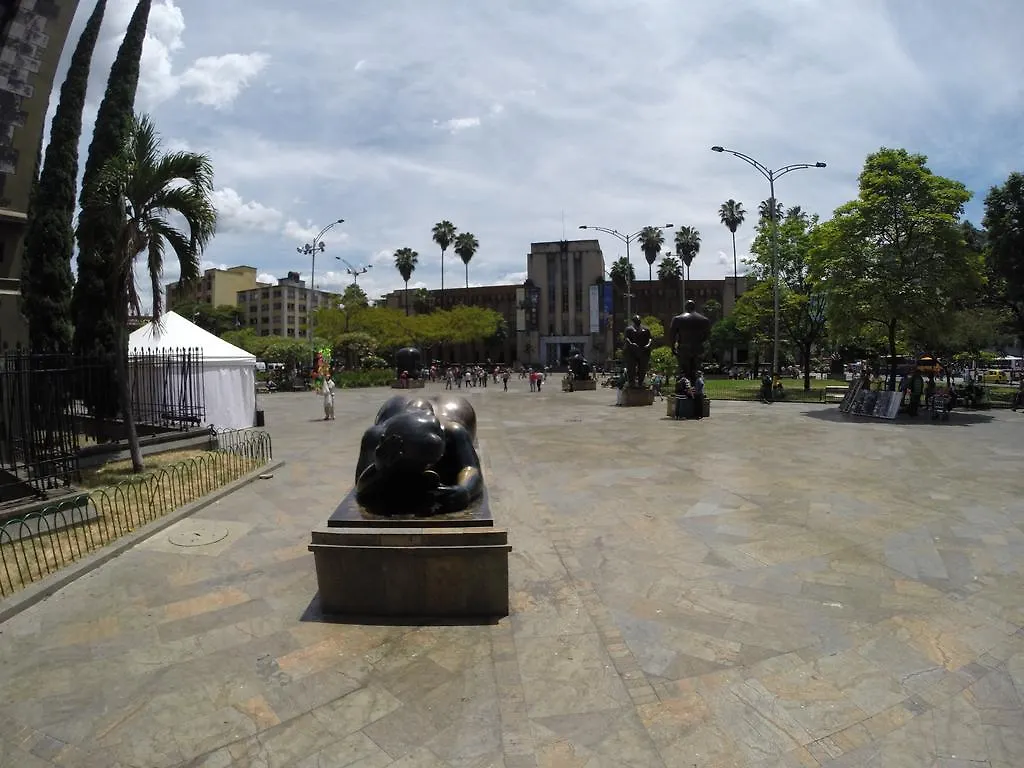 Waypoint Hostel Medellin 0*,  Colombia