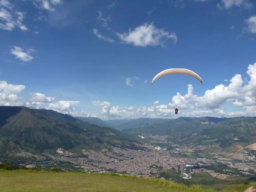 Waypoint Hostel Medellin 0*,